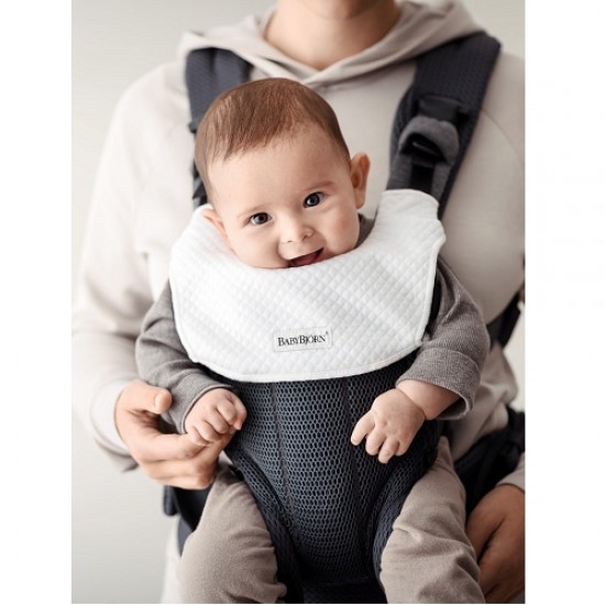 Babybjorn Teething Bib for Baby Carrier Harmony