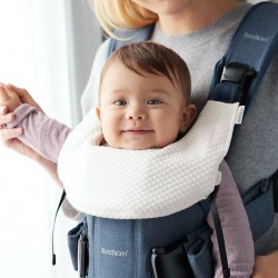 Babybjorn Teething Bib for Baby Carrier One