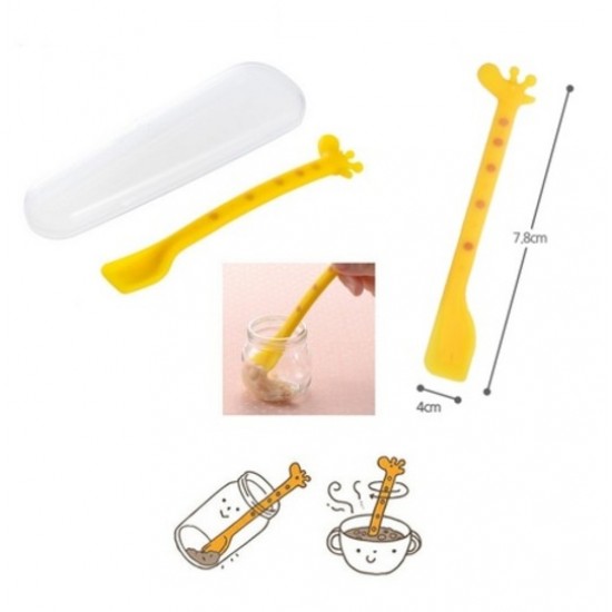 Richell Giraffe Spoon with Case