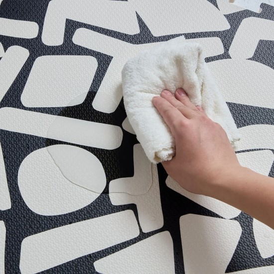 Tutti Bambini Infinity Baby Playmat - Oddity Mono
